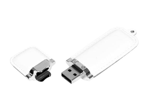 USB 3.0- флешка на 128 Гб классической прямоугольной формы