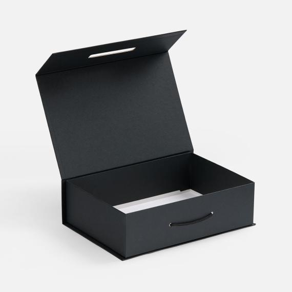 Коробка Case, подарочная, черная
